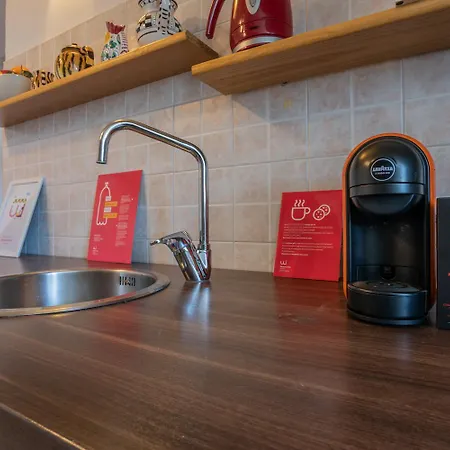 Al 19 By Wonderful Italy *